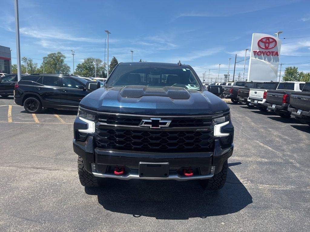 Used 2022 Blue Metallic Chevrolet ZR2 image 4