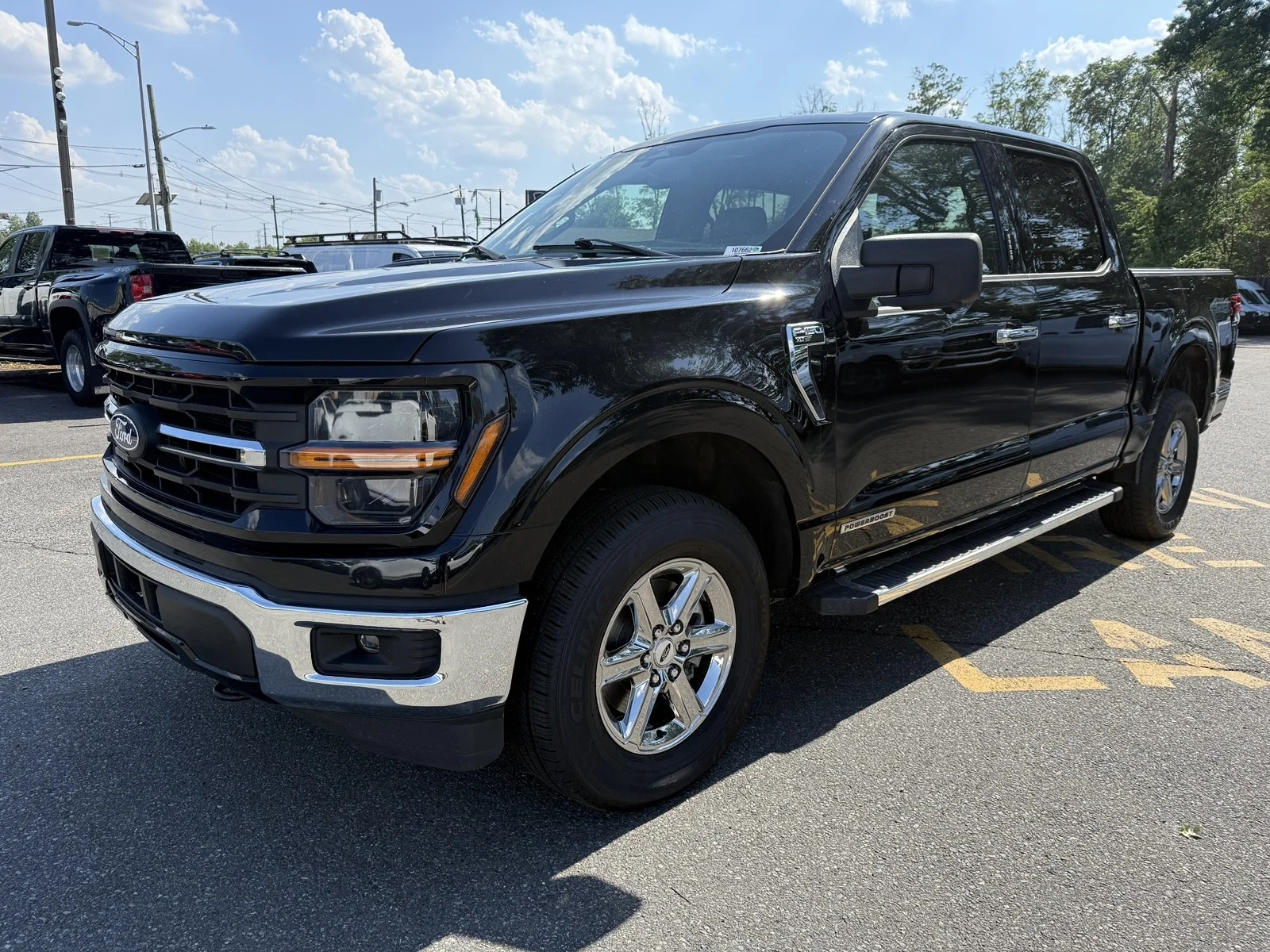 Used 2024 Agate Black Metallic Ford XLT 4WD image 3