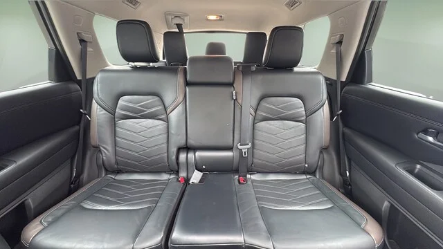 Used 2023 Pearl White Tricoat Nissan Platinum image 26