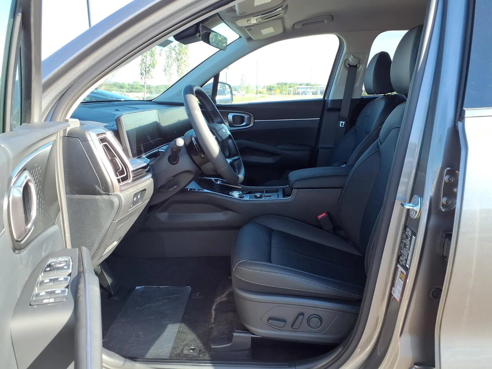 New 2026 Volcanic Sand Kia EX image 11