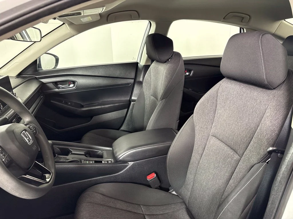 Used 2024 White Honda LX image 30