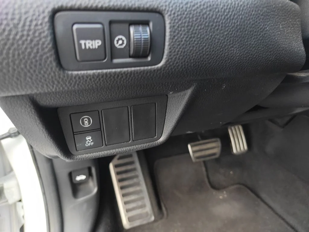 Used 2019 White Honda Sport image 10