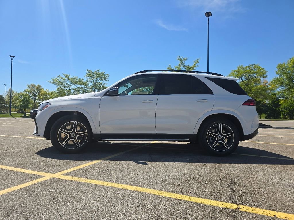 New 2026 MANUFAKTUR Moonlight White Metallic Mercedes-Benz GLE 450 image 53