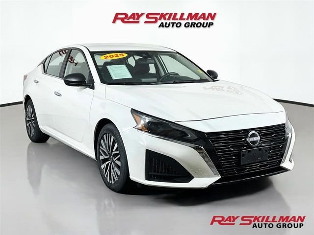 2025 Nissan Altima