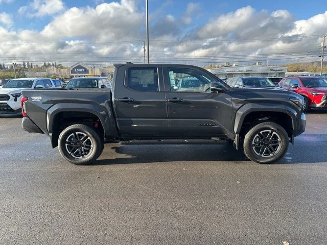 2025 Toyota Tacoma TRD Sport - Photo 7