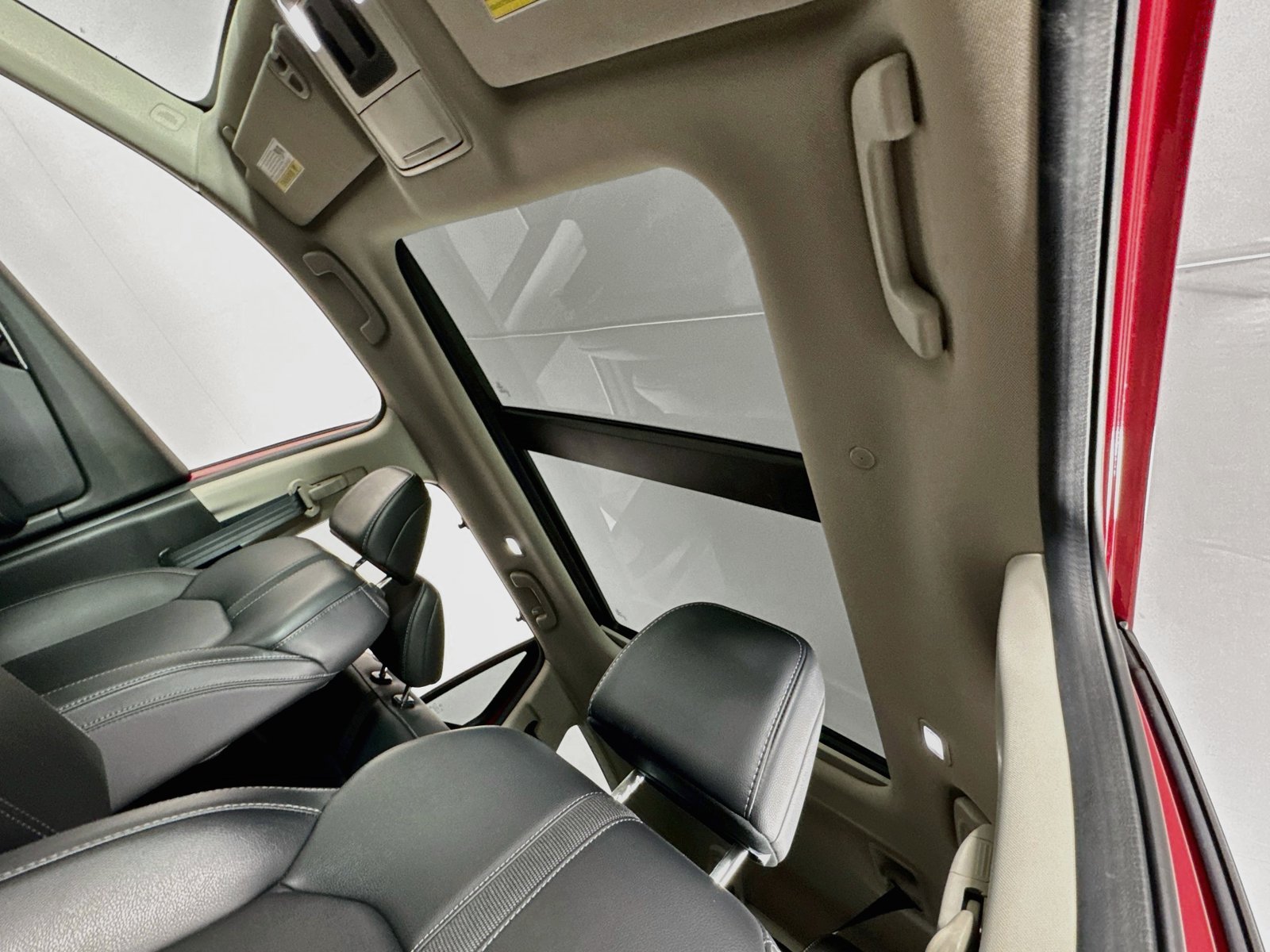 2024 Honda Pilot Touring - Photo 15