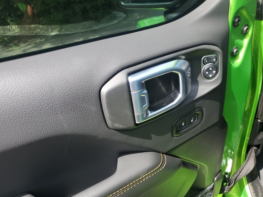 New 2026 Mojito Clear-Coat Exterior Paint Jeep Sahara image 13