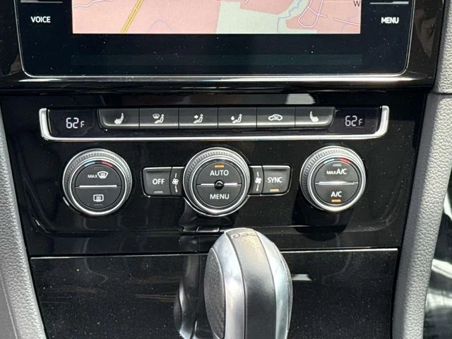 Used 2019 Gray Volkswagen DCC & Navigation 4Motion image 20