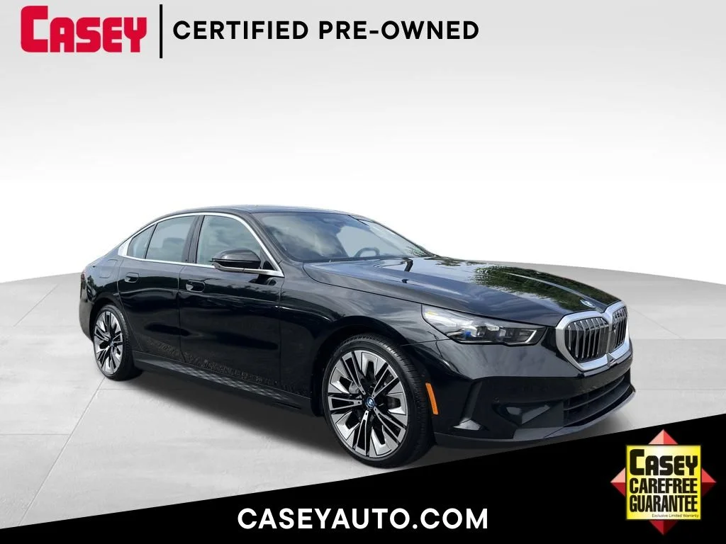 2025 BMW i5 eDrive40 Sedan's photo