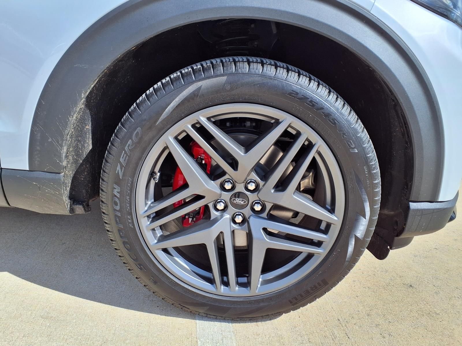 2026 Ford Explorer ST-LINE - Photo 9