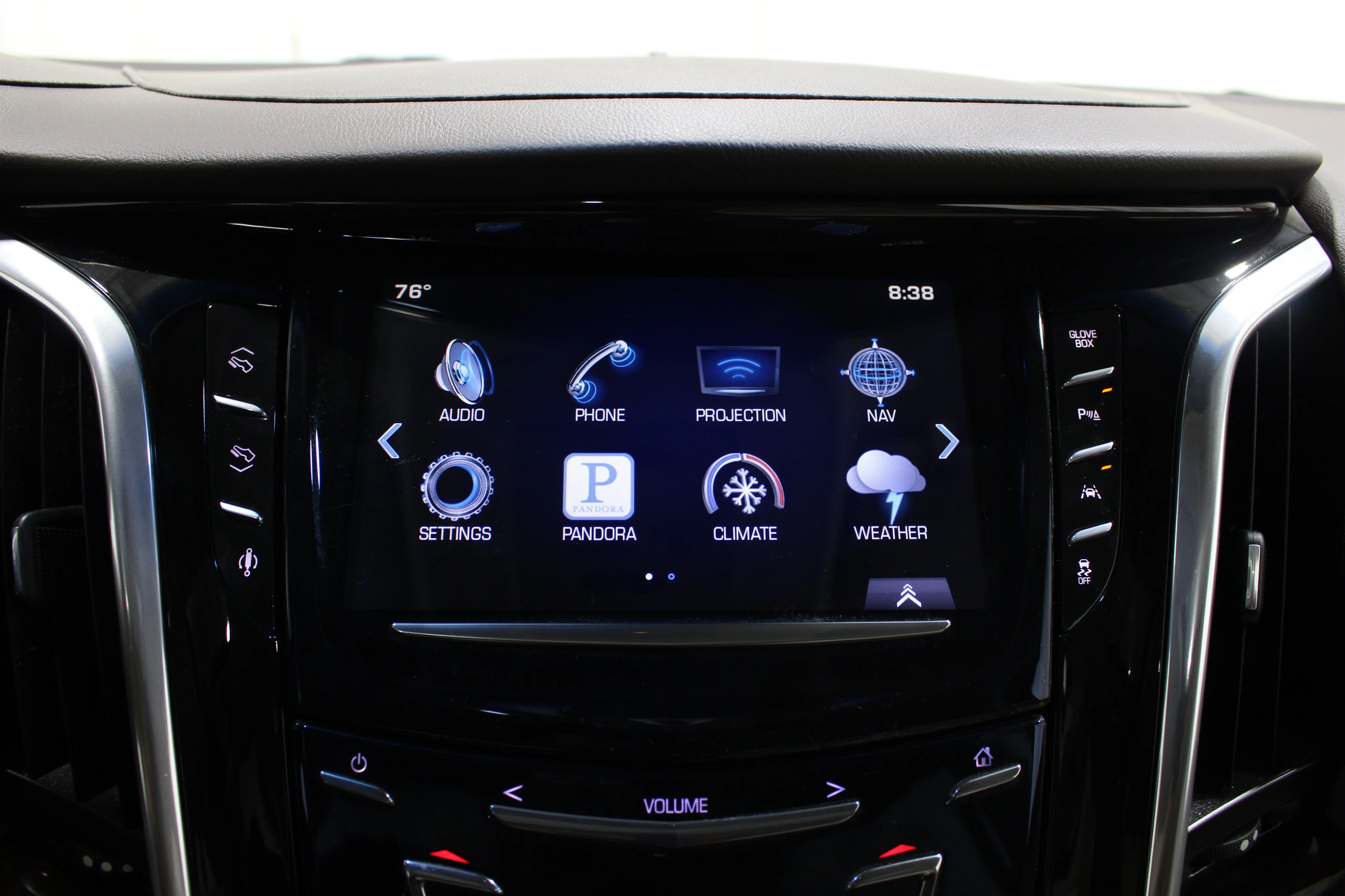 2016 Cadillac Escalade Luxury - Photo 15