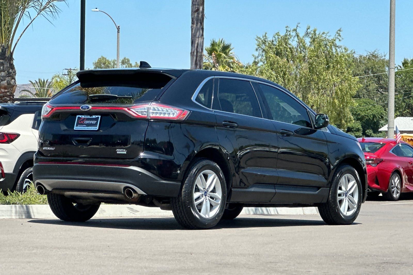 Used 2018 Black Ford SEL image 4