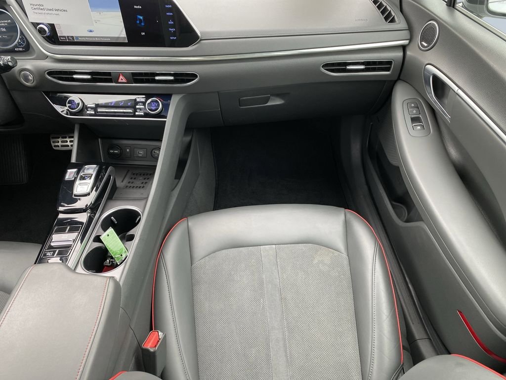 2022 Hyundai Sonata SEL Plus - Photo 16