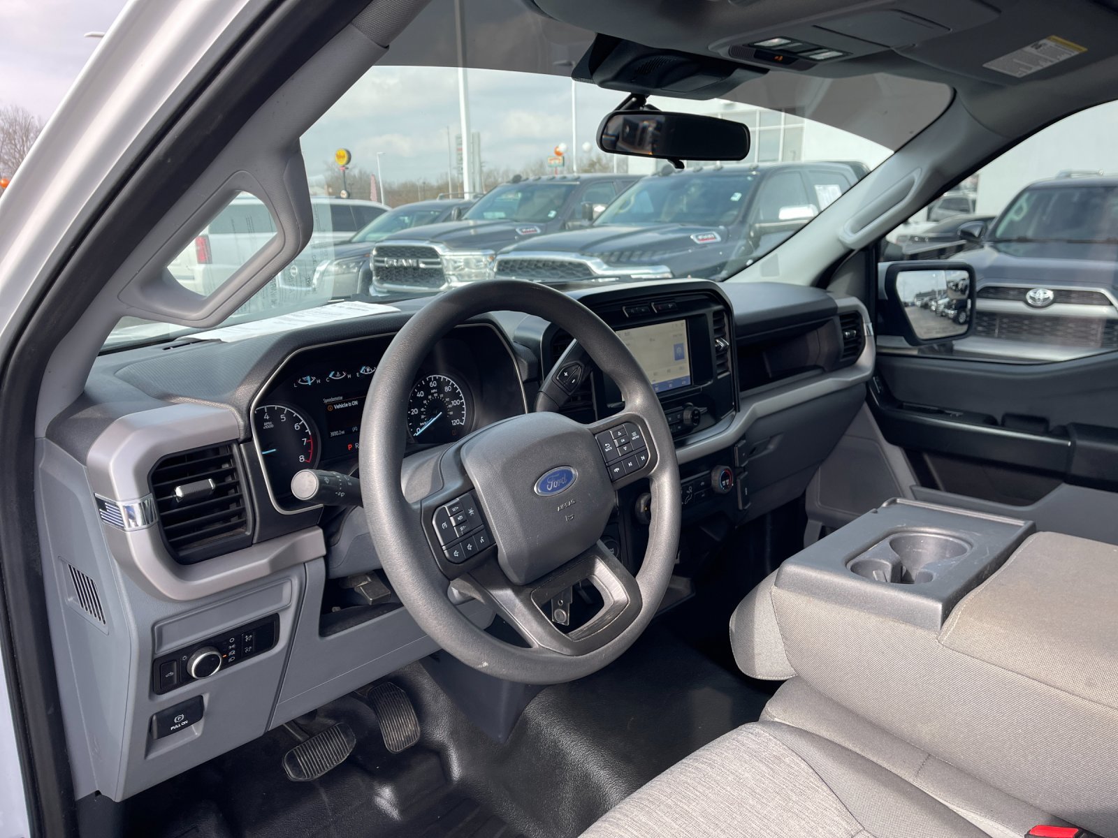 Used 2023 White Ford XL image 11