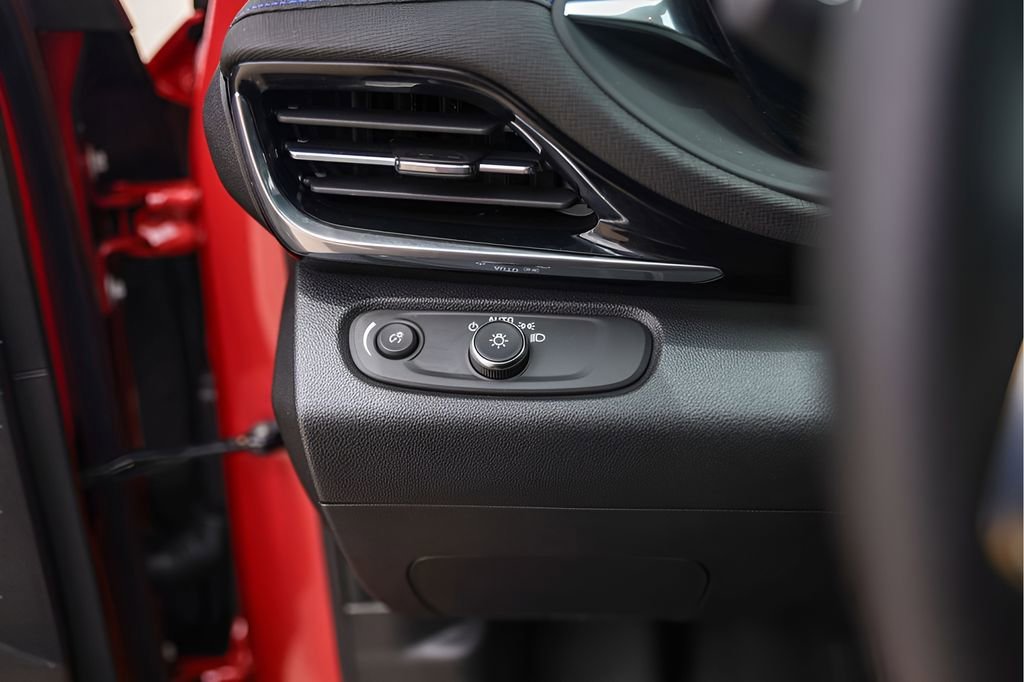 Used 2024 Sunrise Red Metallic Buick Sport Touring image 18
