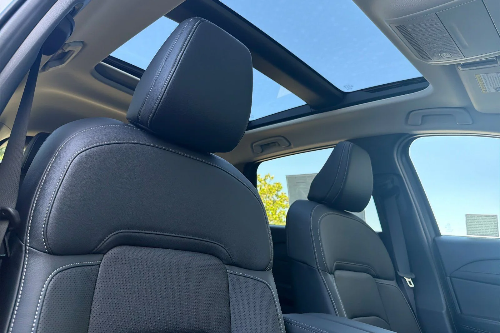 New 2026 Machine Gray Metallic Mazda 2.5 S Premium Plus AWD image 17