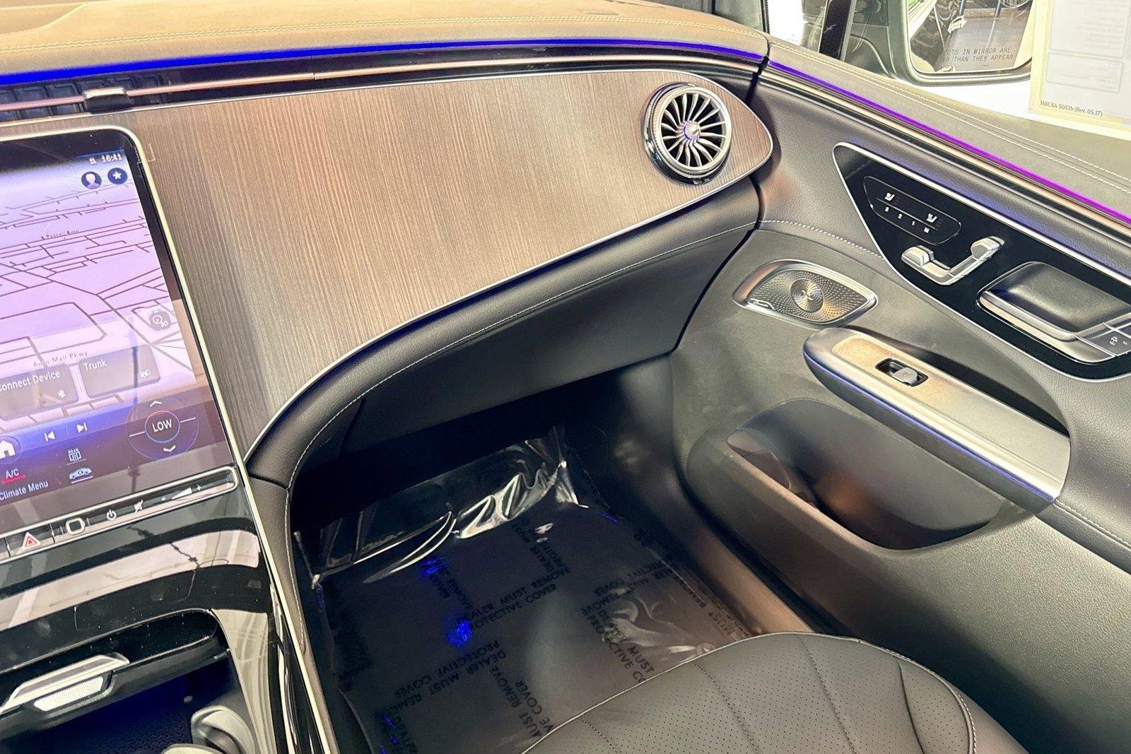 New 2026 Black Mercedes-Benz EQE 320 image 21