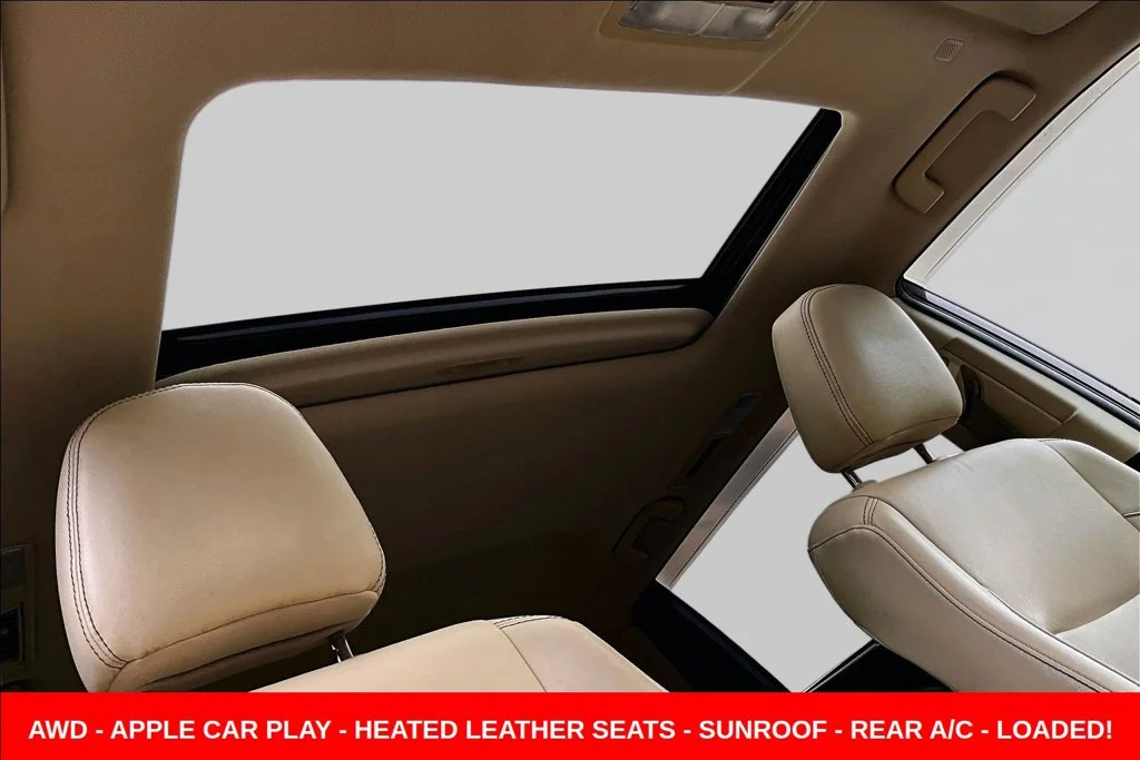 Used 2019 Red Toyota XLE image 34