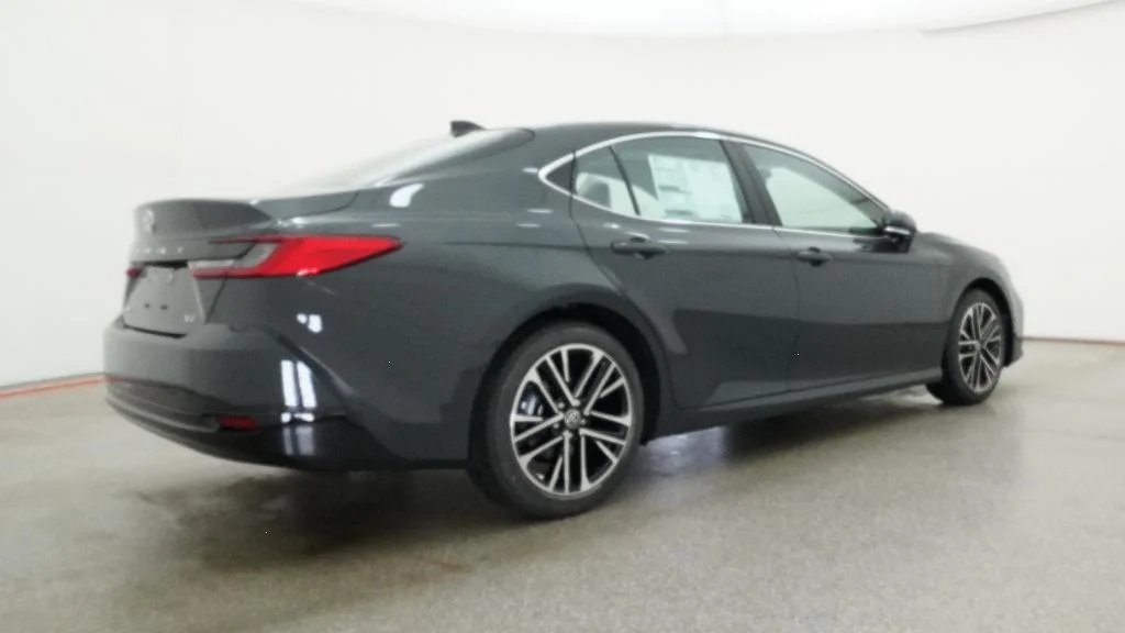 New 2026 Underground Toyota XLE image 17