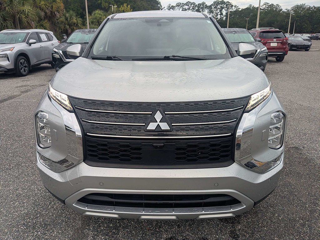 2024 Mitsubishi Outlander SE - Photo 9
