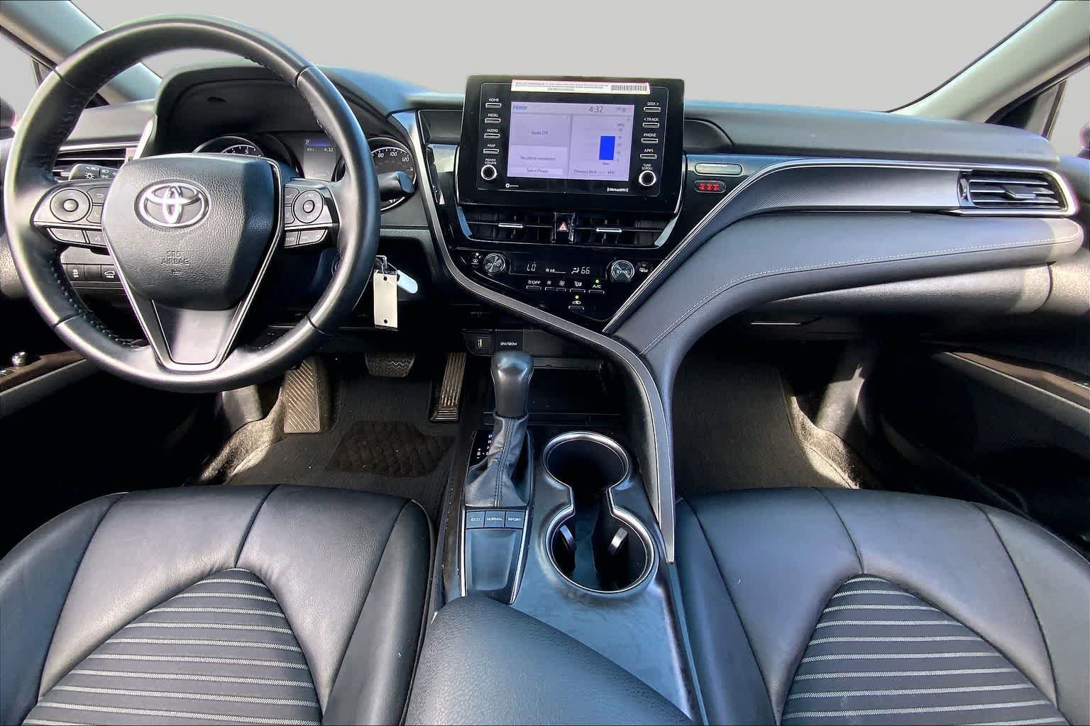 Used 2024 Predawn Gray Mica Toyota SE image 15