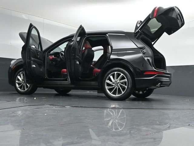 Used 2025 Black Lincoln Grand Touring image 57