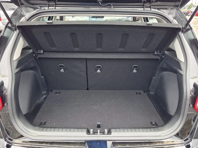Used 2026 Black Hyundai SEL image 8