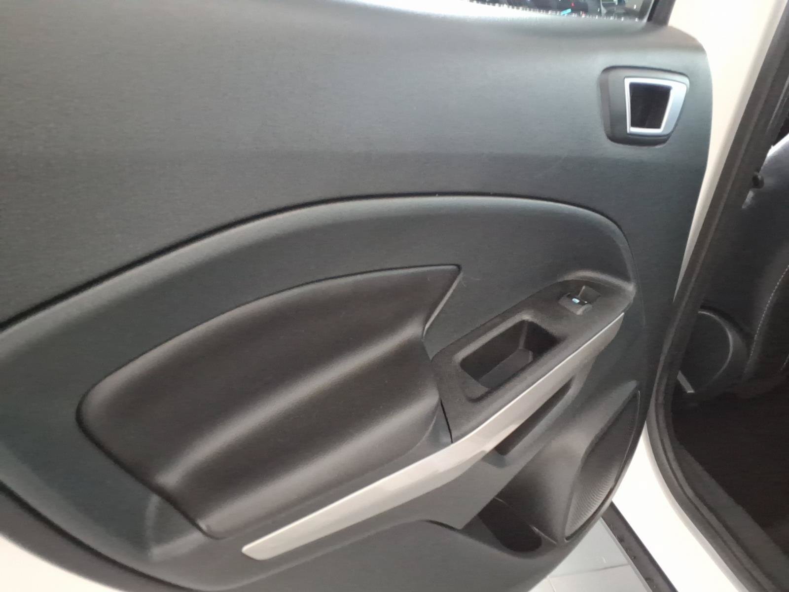 2022 Ford EcoSport Titanium - Photo 17