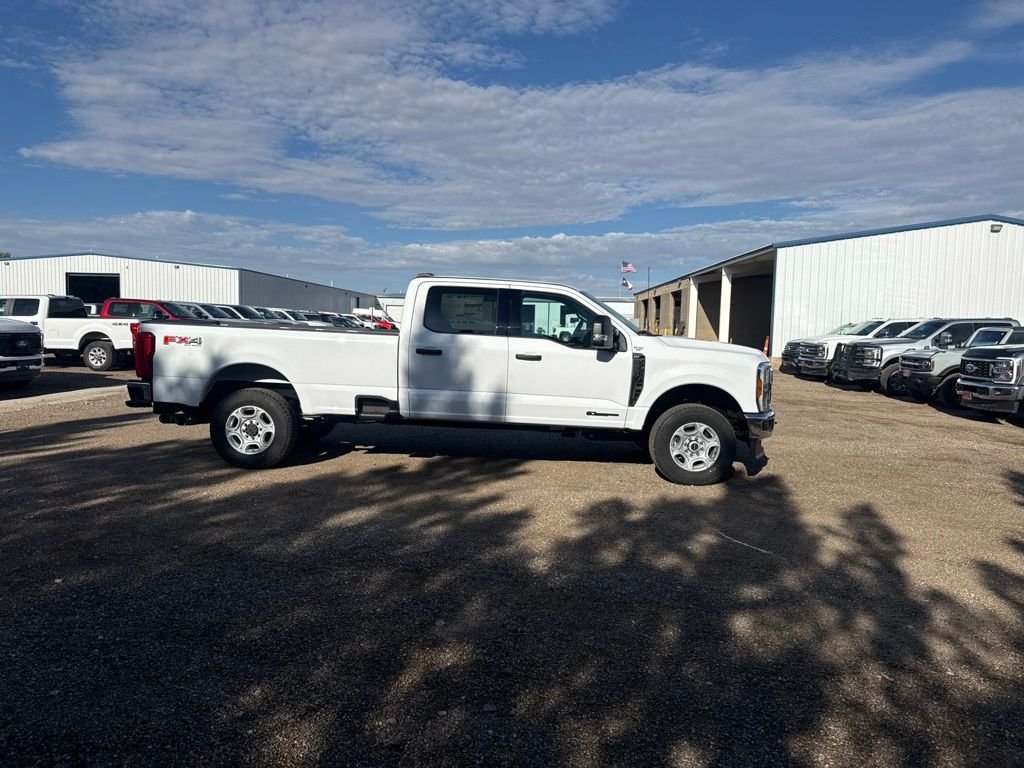 New 2026 White Ford XLT image 8