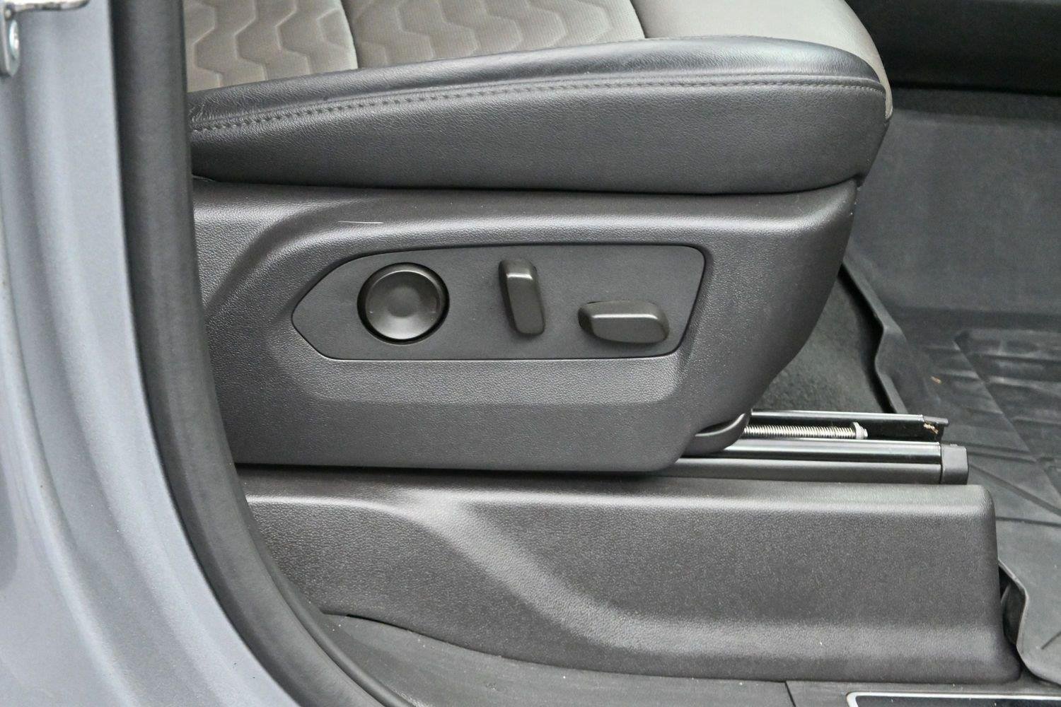 Used 2024 Sterling Gray Metallic Chevrolet ZR2 image 30