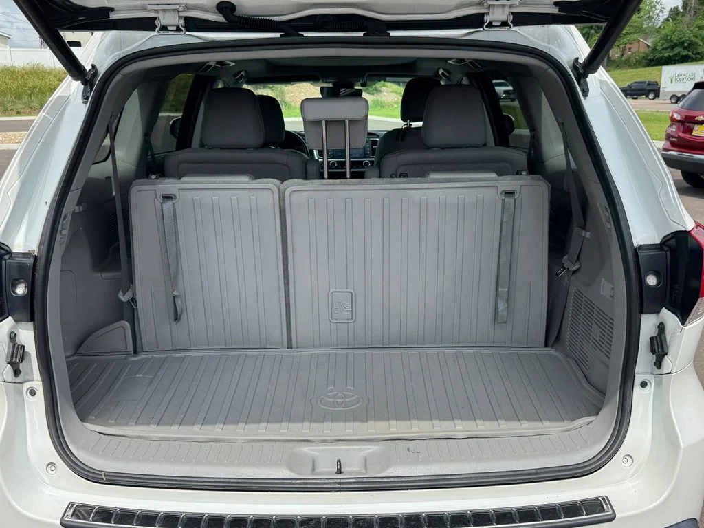 Used 2019 White Toyota Limited Platinum image 17
