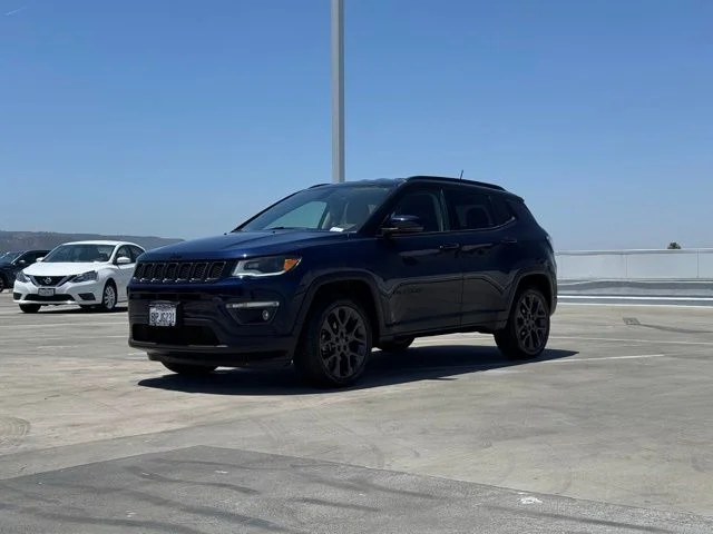Used 2019 Blue Jeep Limited image 7