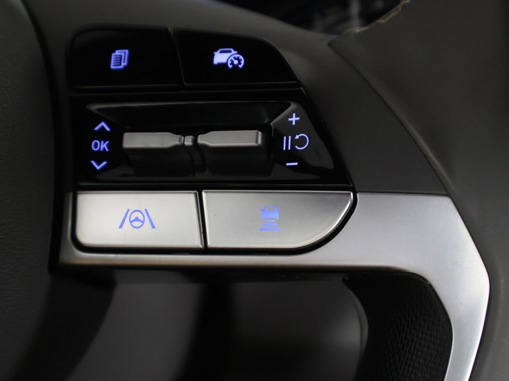 2024 Hyundai Elantra SEL - Photo 37