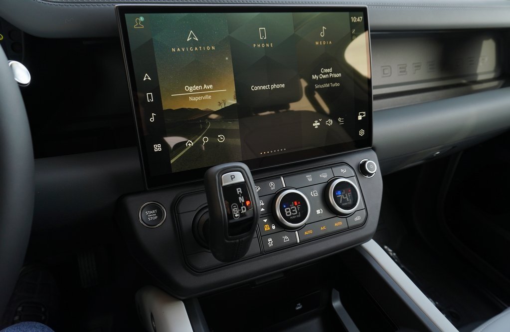 2026 LAND ROVER DEFENDER - Image 21