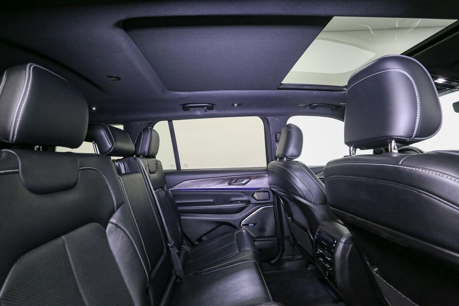 Used 2022 Bright White Clearcoat Jeep Overland image 25