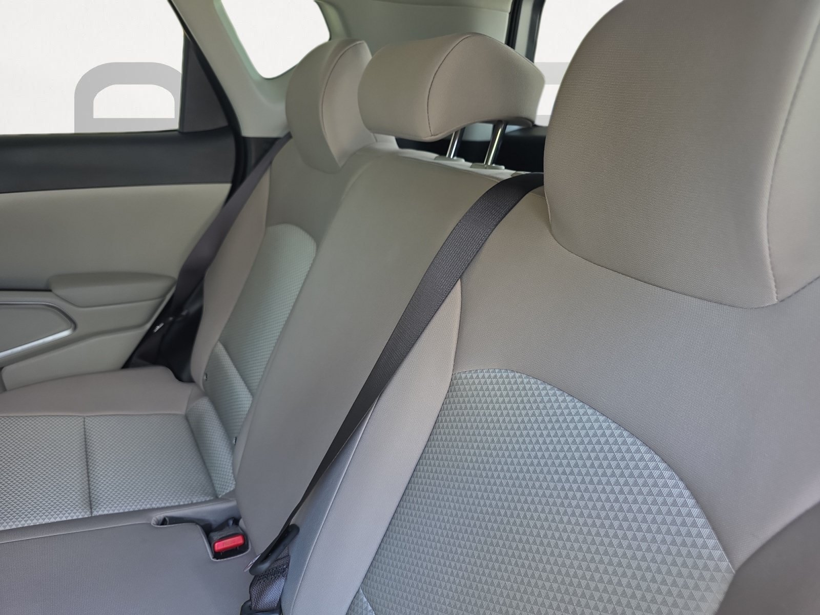 Certified Used 2025 Steel Gray Kia LX image 22