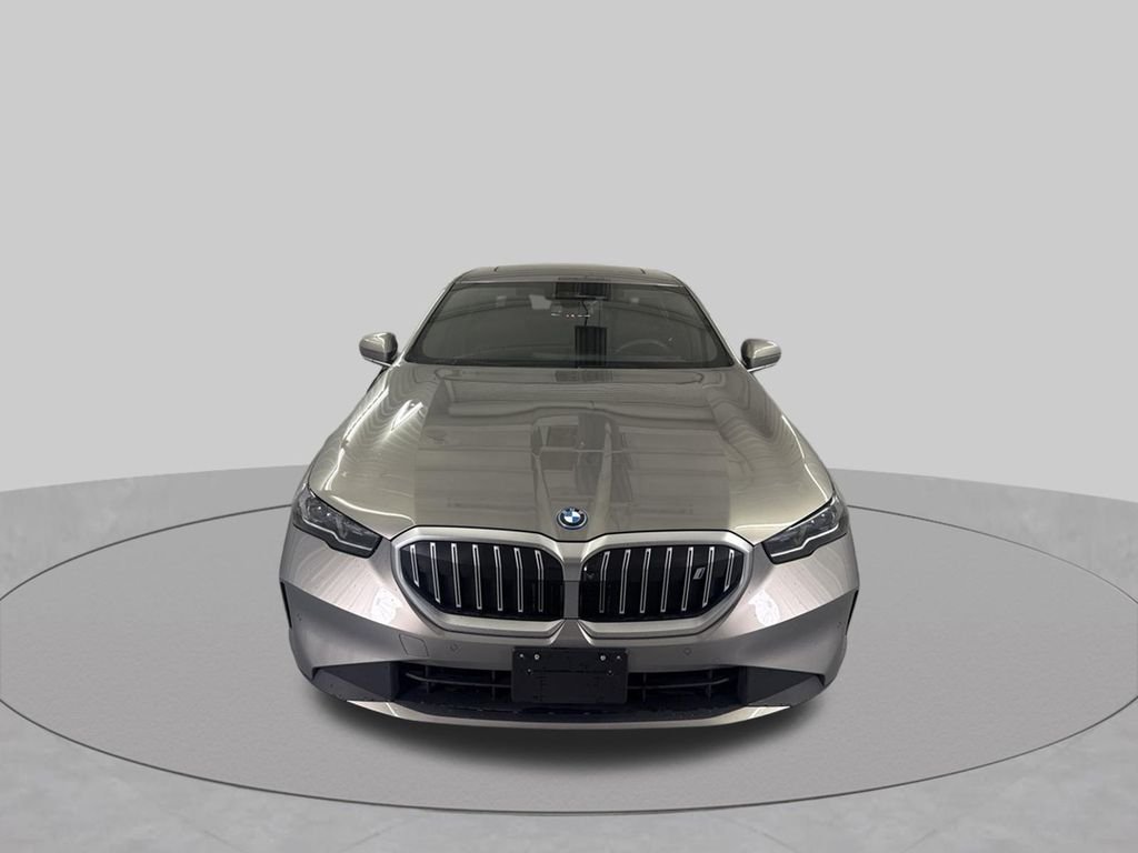 Used 2024 Gray Metallic BMW eDrive40 image 3