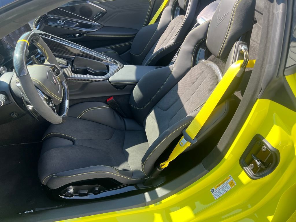Used 2023 Accelerate Yellow Metallic Chevrolet 3LZ image 19