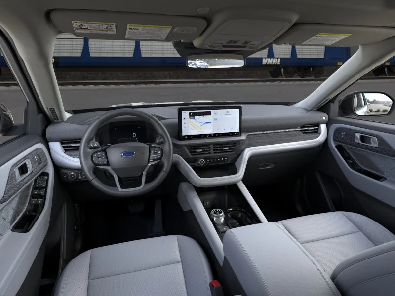 New 2026 Agate Black Metallic Ford Platinum™ image 9