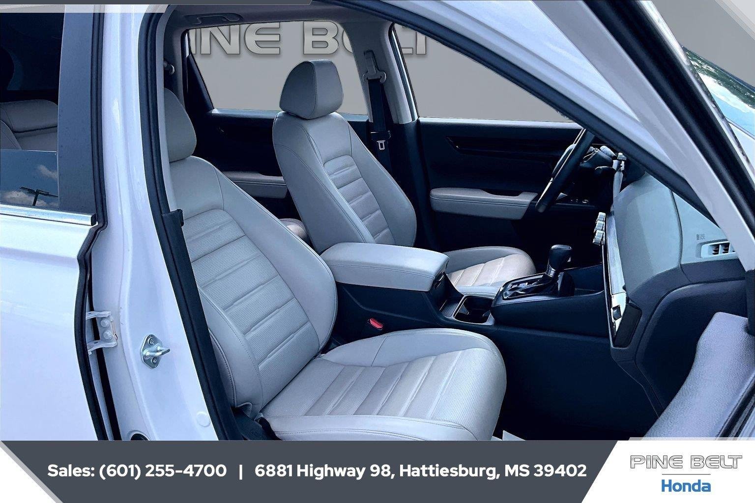 Used 2024 Platinum White Pearl Honda EX-L image 6