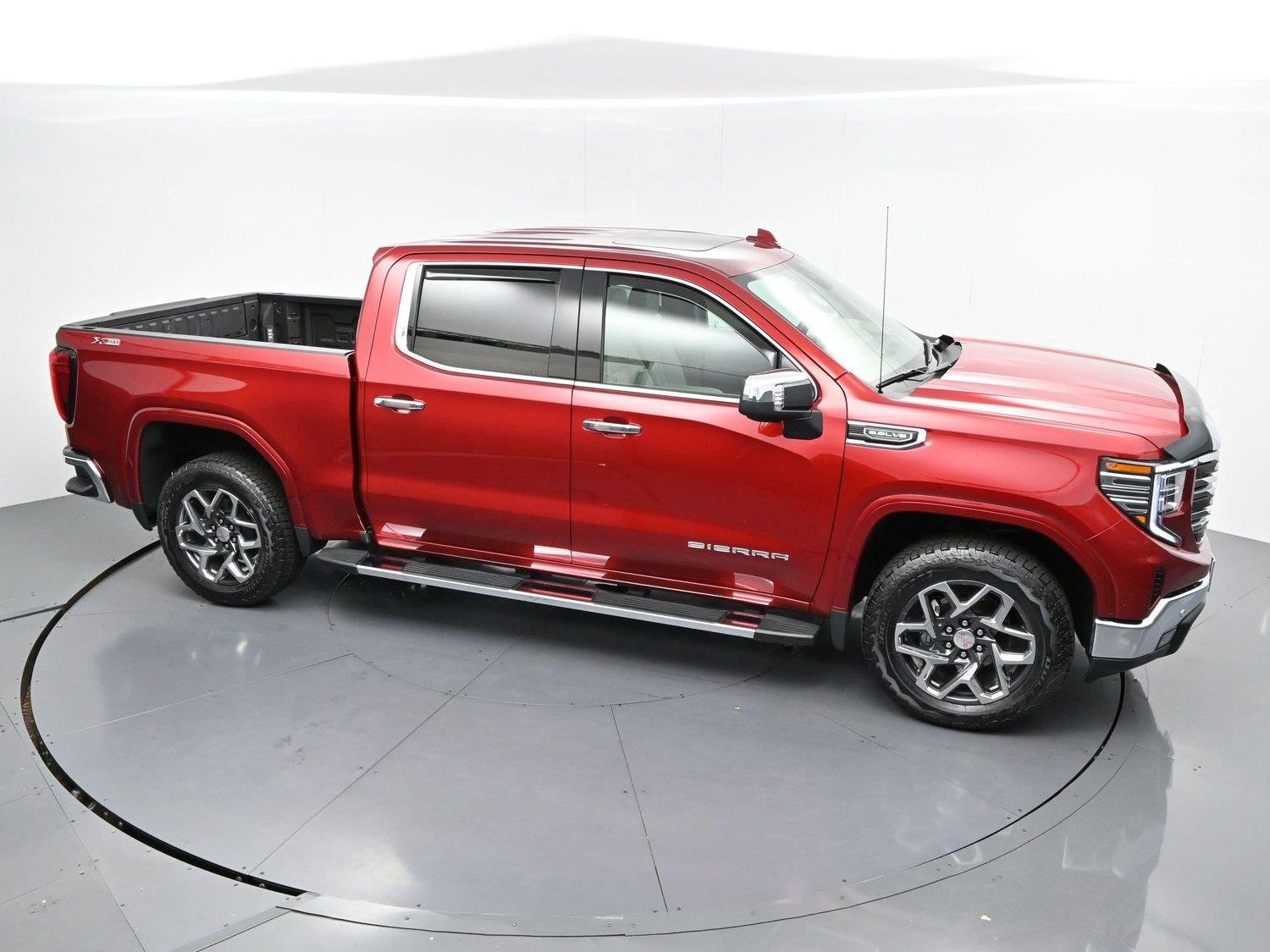 Used 2026 Volcanic Red Tintcoat GMC SLT image 36