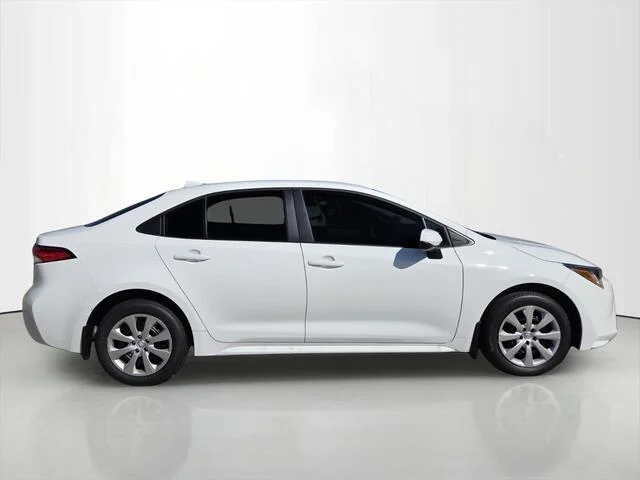 Used 2026 Ice Cap Toyota LE image 5