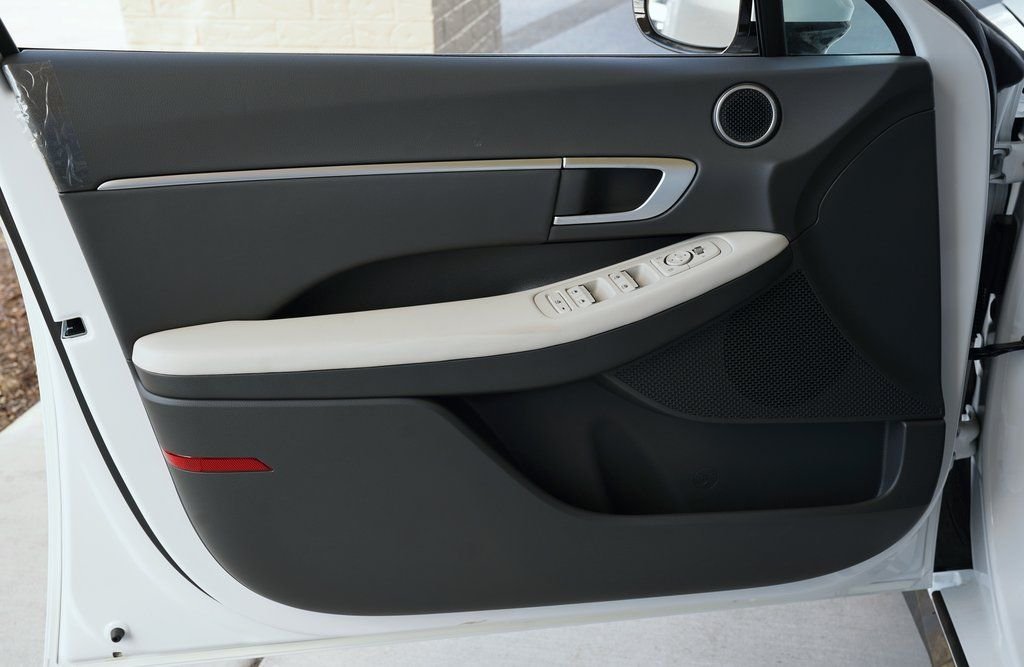2026 Hyundai Sonata SEL - Photo 9