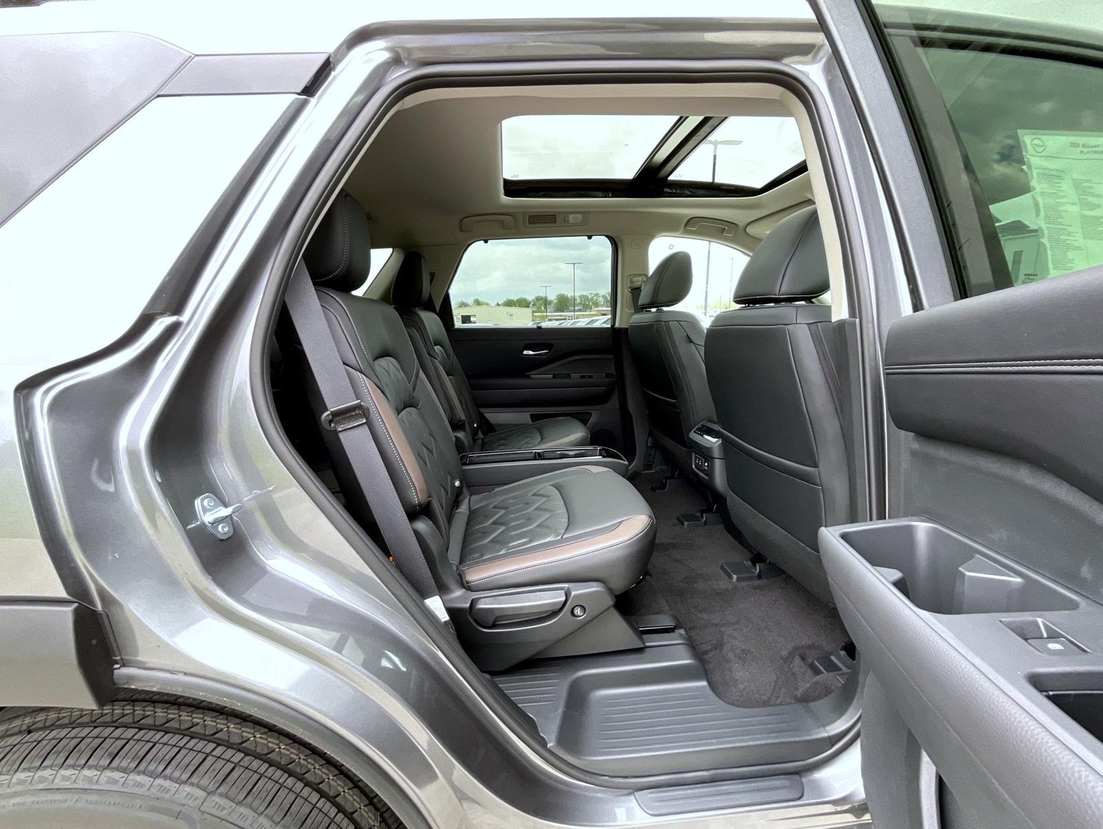 New 2026 Gun Metallic Nissan Platinum image 19