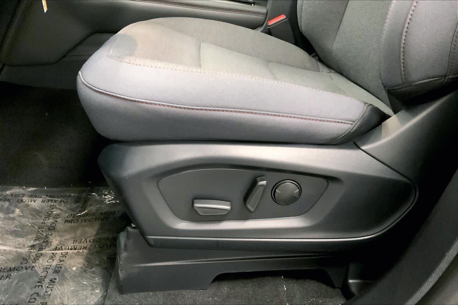 New 2026 Vapor Blue Metallic Ford Active image 19