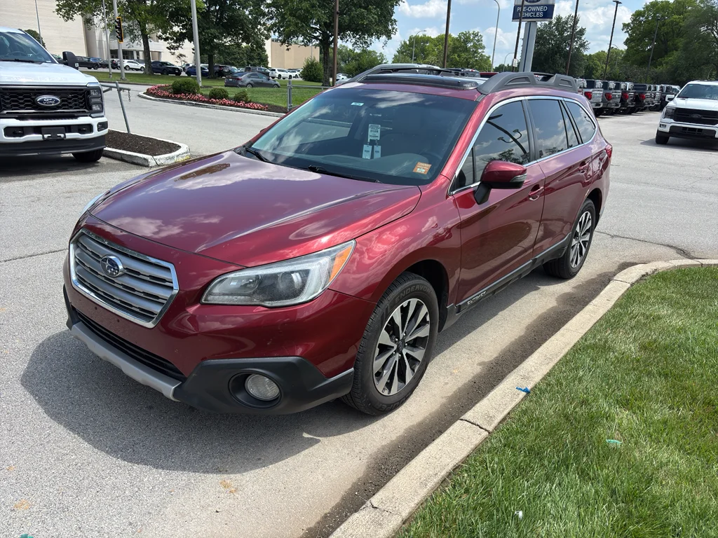 Used 2017 Venetian Red Pearl Subaru Limited image 2