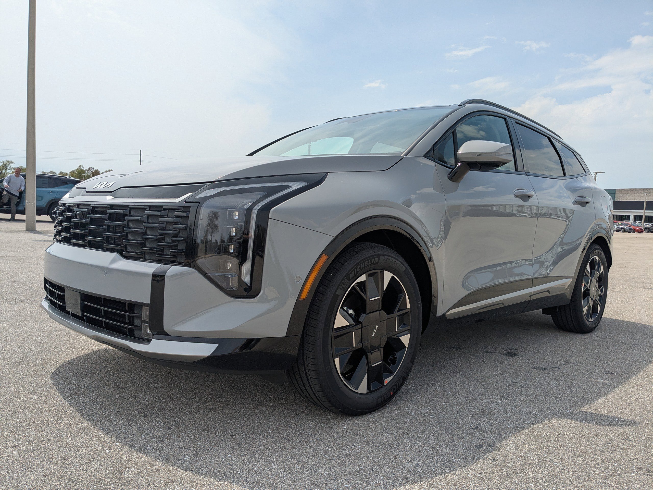 New 2026 Wolf Gray Kia SX Prestige image 9