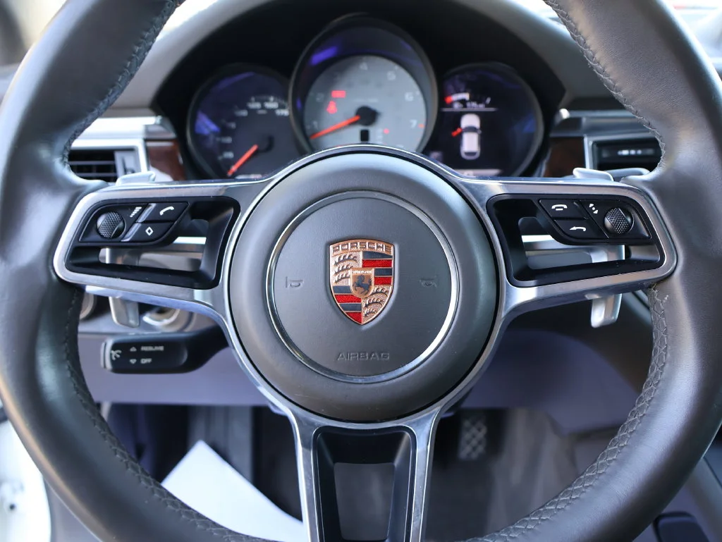 Used 2015 White Porsche S image 36