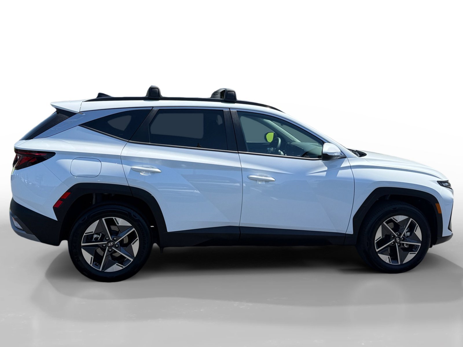 Certified Used 2025 White Pearl Hyundai SEL image 6