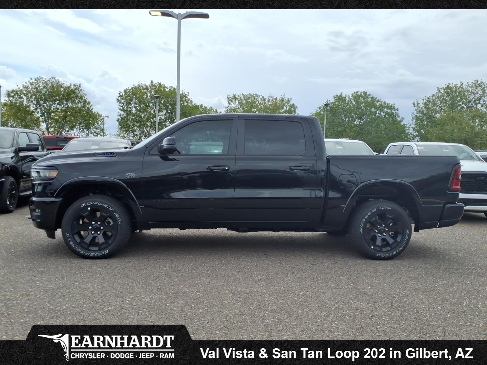 New 2027 Diamond Black Crystal Pearl-Coat Exterior Paint RAM Big Horn image 2